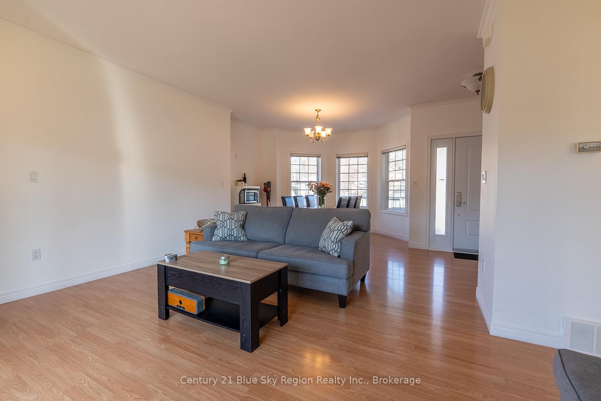 Photo 6 of 161 Golf Course Road, Callander — HOMEH