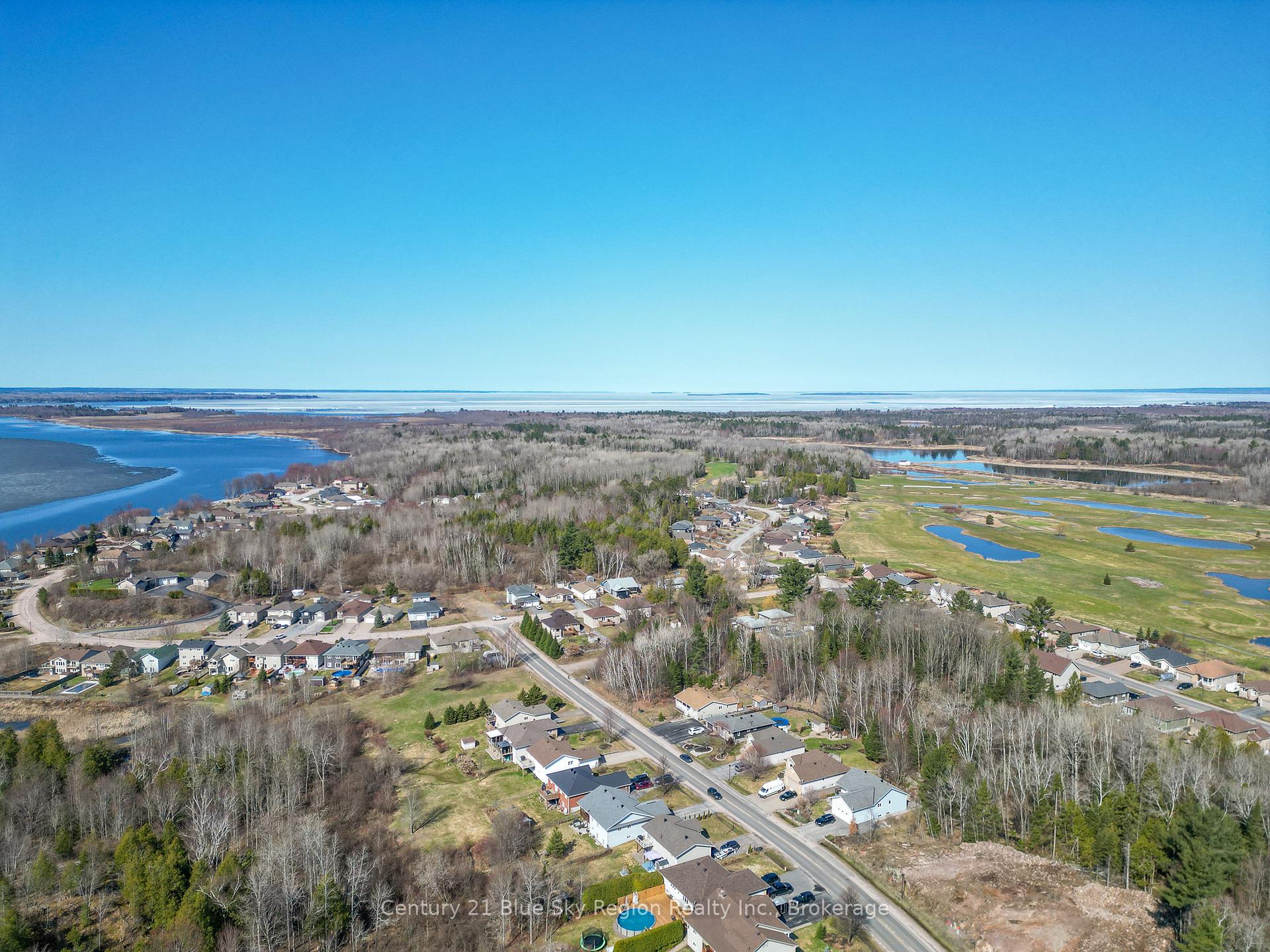 Photo 37 of 161 Golf Course Road, Callander — HOMEH
