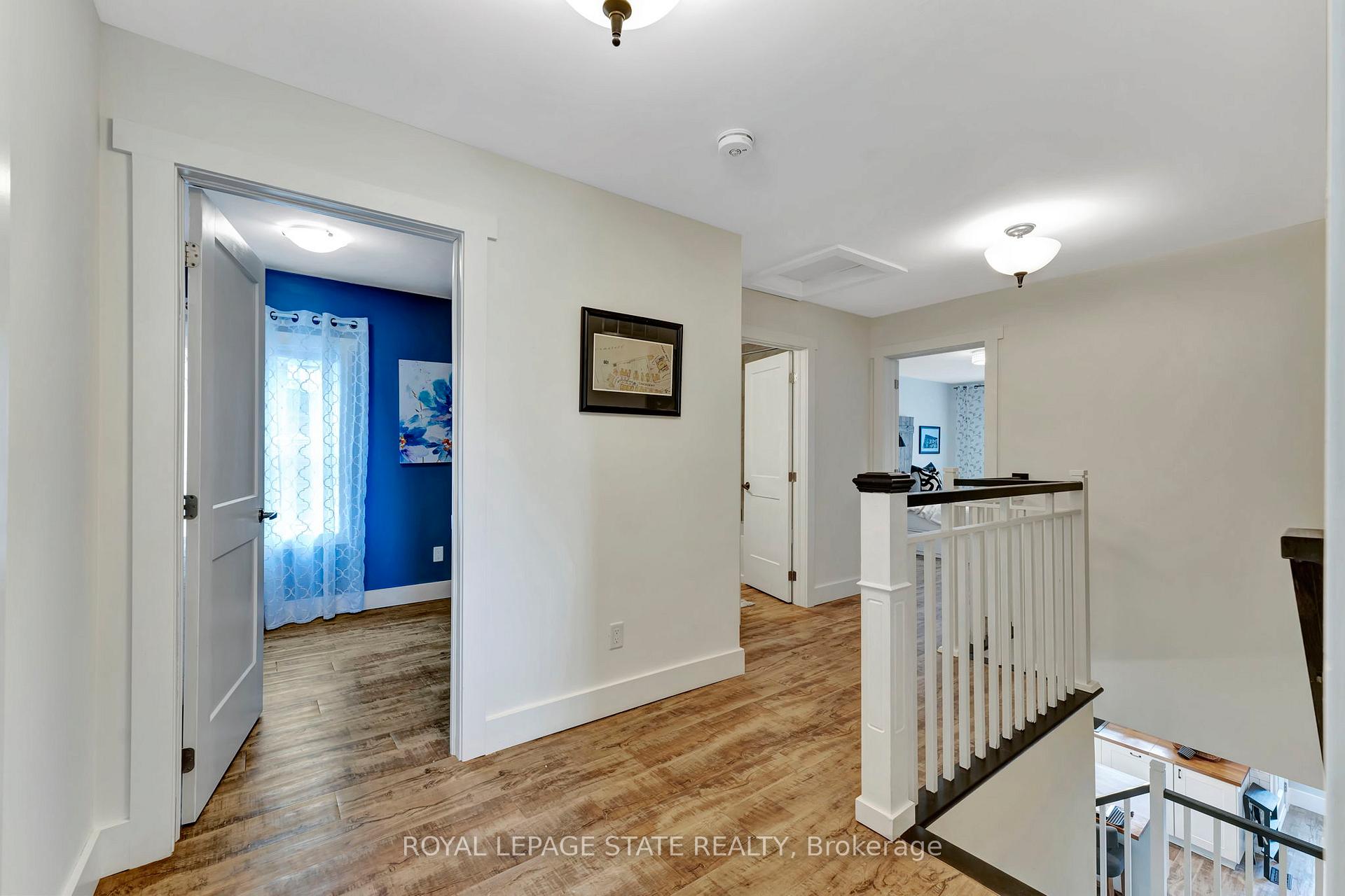 Photo 19 of 53 Woodbine Crescent, Hamilton, Strathcona — HOMEH