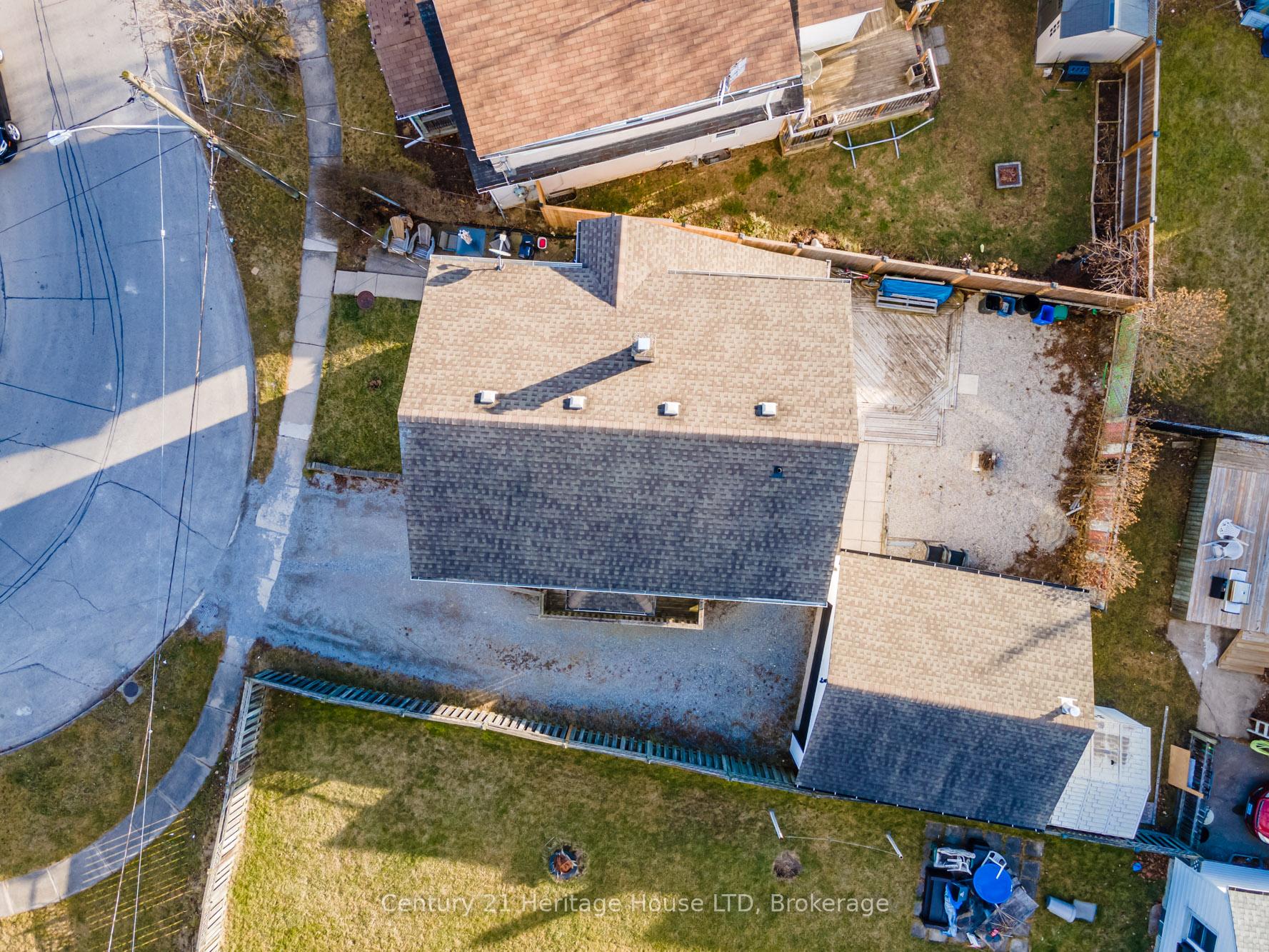 Photo 19 of 24 Union Street, St. Catharines, Western Hill — HOMEH