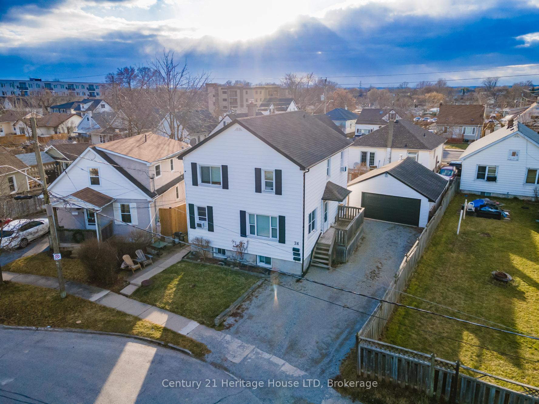 Photo 1 of 24 Union Street, St. Catharines, Western Hill — HOMEH