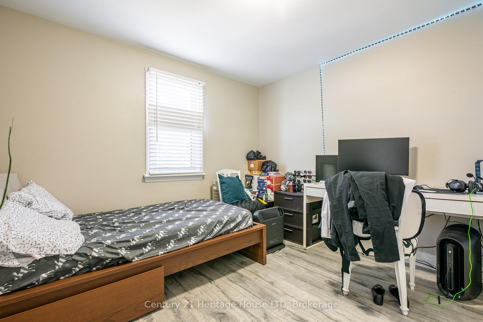 Photo 12 of 24 Union Street, St. Catharines, Western Hill — HOMEH