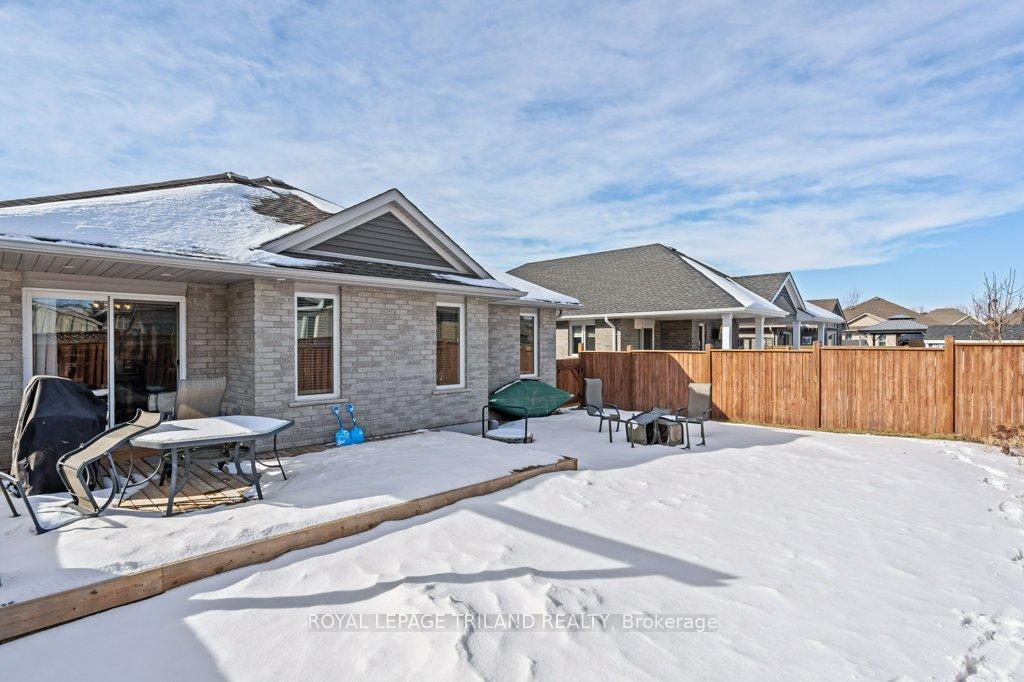 Photo 29 of 25 Oakmont Street, St. Thomas — HOMEH