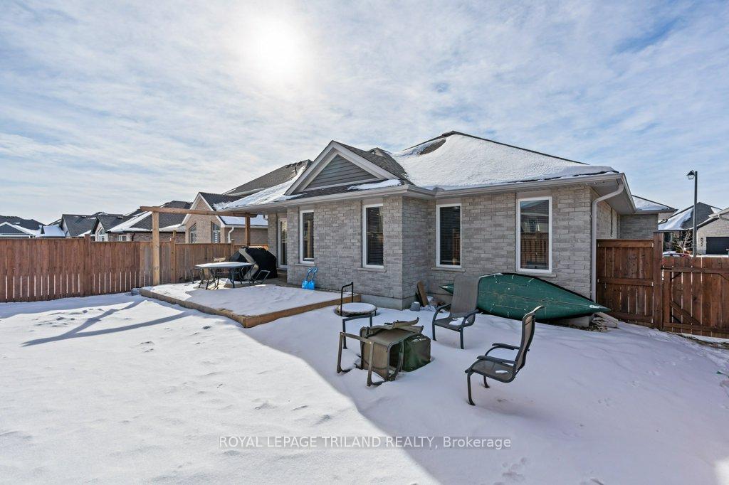 Photo 30 of 25 Oakmont Street, St. Thomas — HOMEH