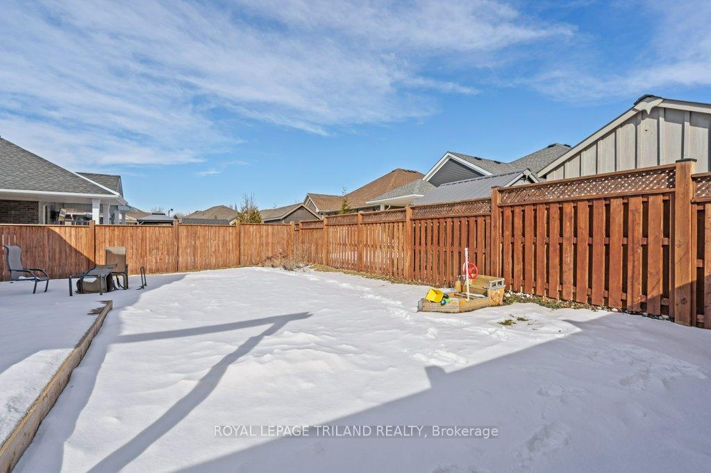 Photo 31 of 25 Oakmont Street, St. Thomas — HOMEH