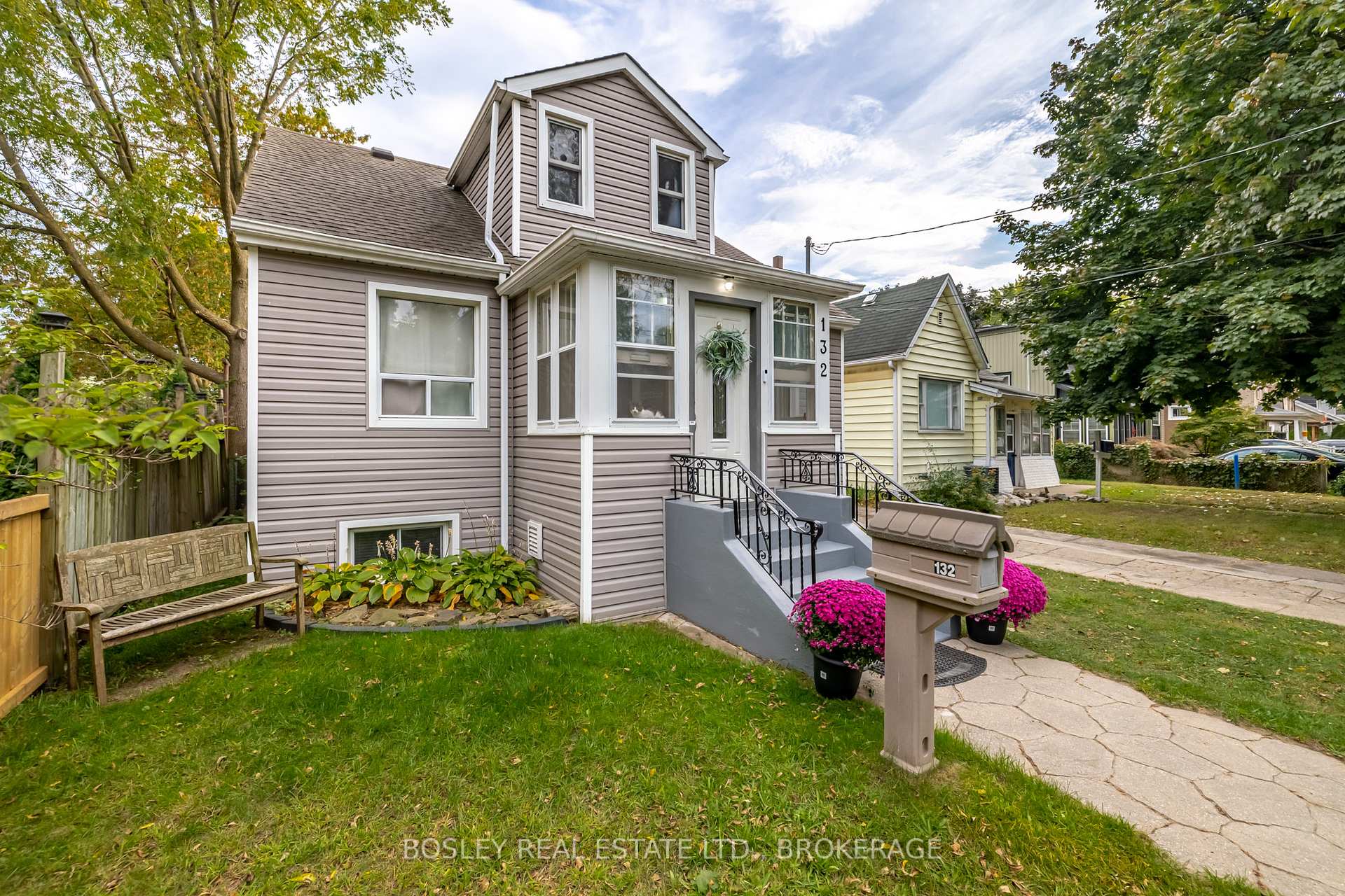 Photo 22 of 132 Dufferin Street E, St. Catharines, Downtown — HOMEH