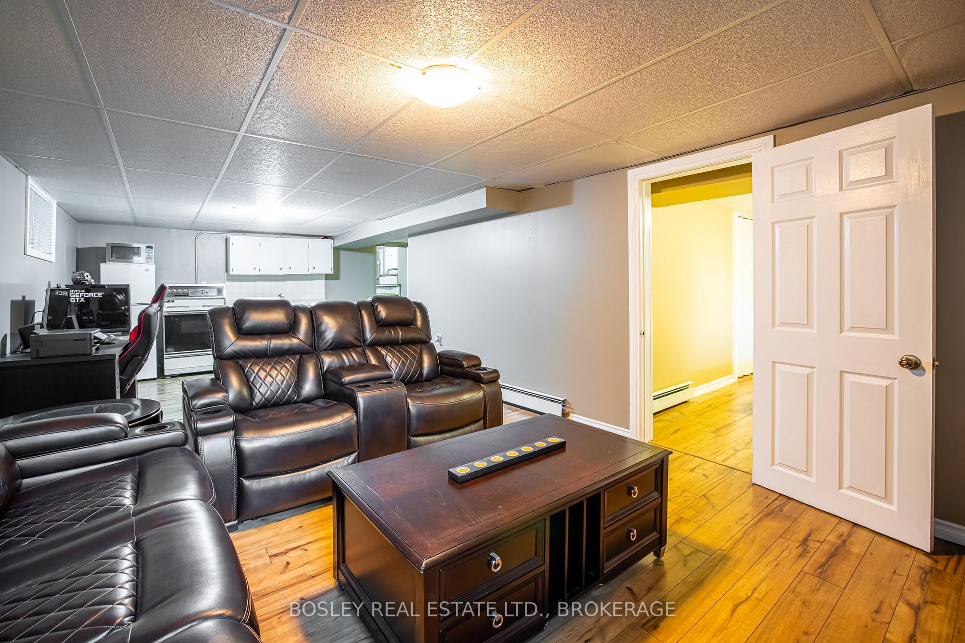 Photo 54 of 132 Dufferin Street E, St. Catharines, Downtown — HOMEH