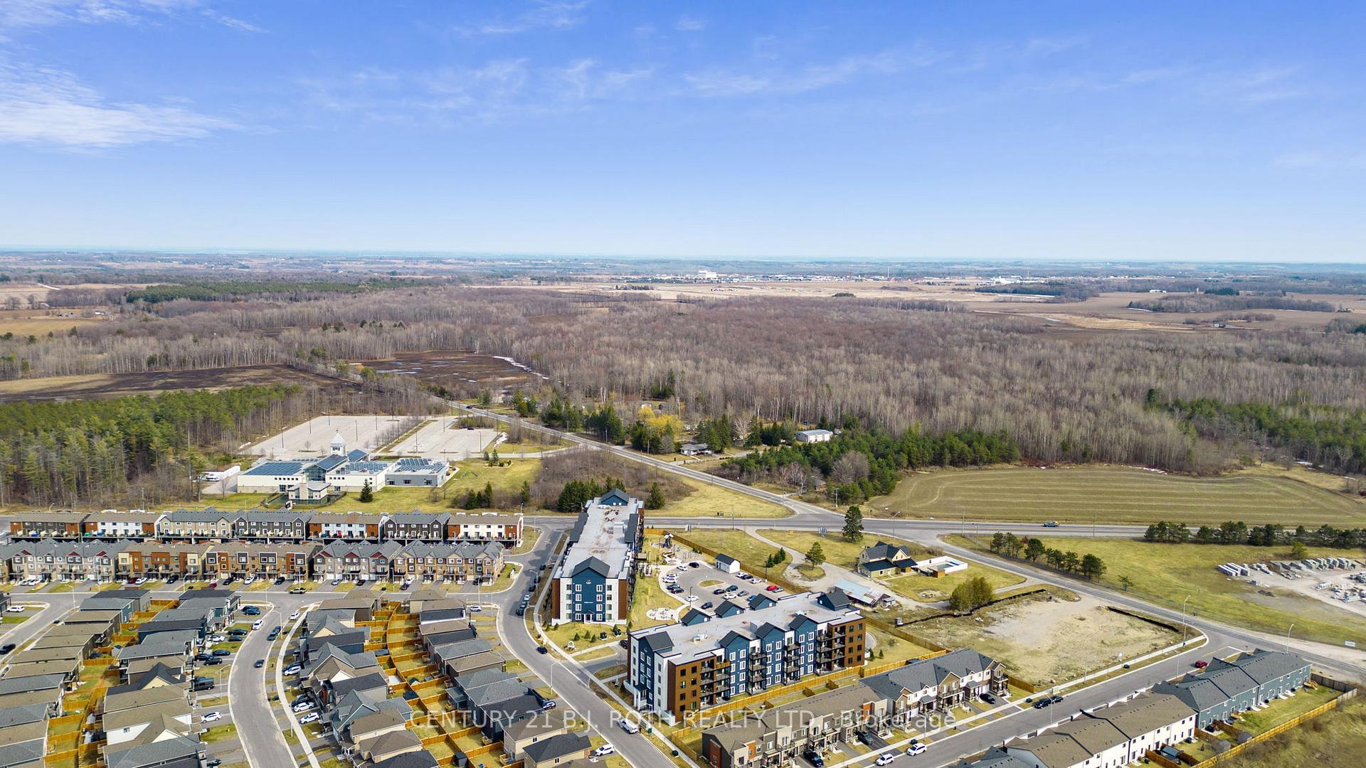 Photo 2 of Unit 204, 20 Koda Street, Barrie, Rural Barrie Southwest — HOMEH