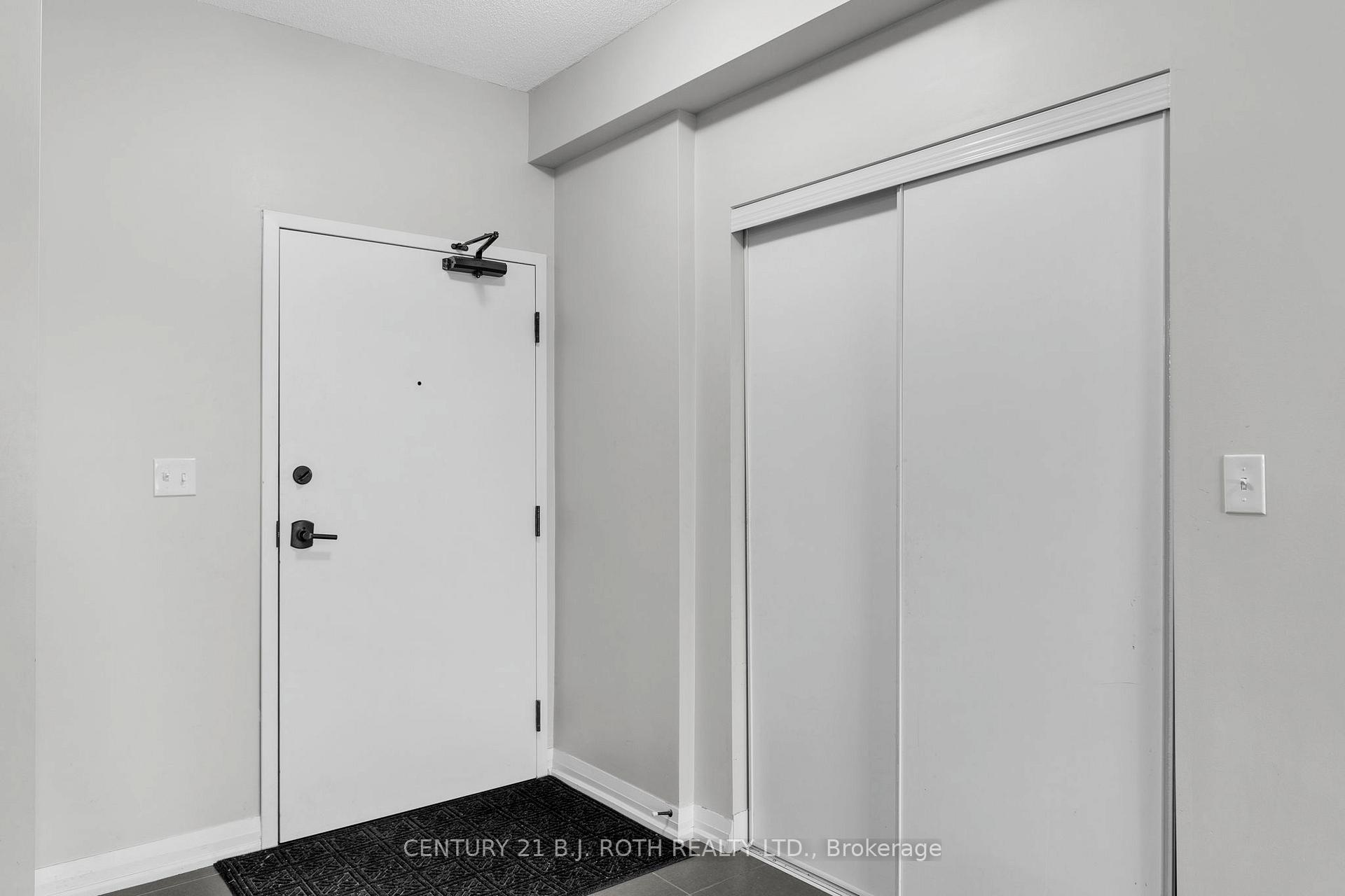 Photo 6 of Unit 204, 20 Koda Street, Barrie, Rural Barrie Southwest — HOMEH