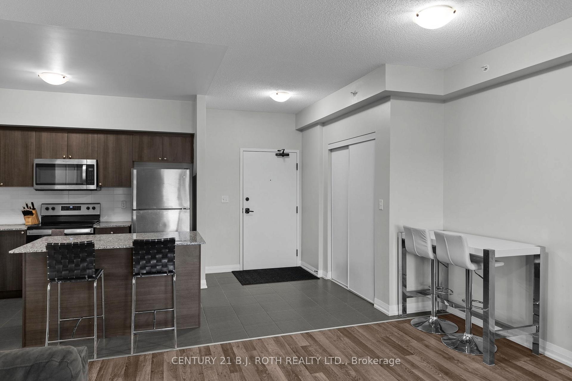 Photo 11 of Unit 204, 20 Koda Street, Barrie, Rural Barrie Southwest — HOMEH