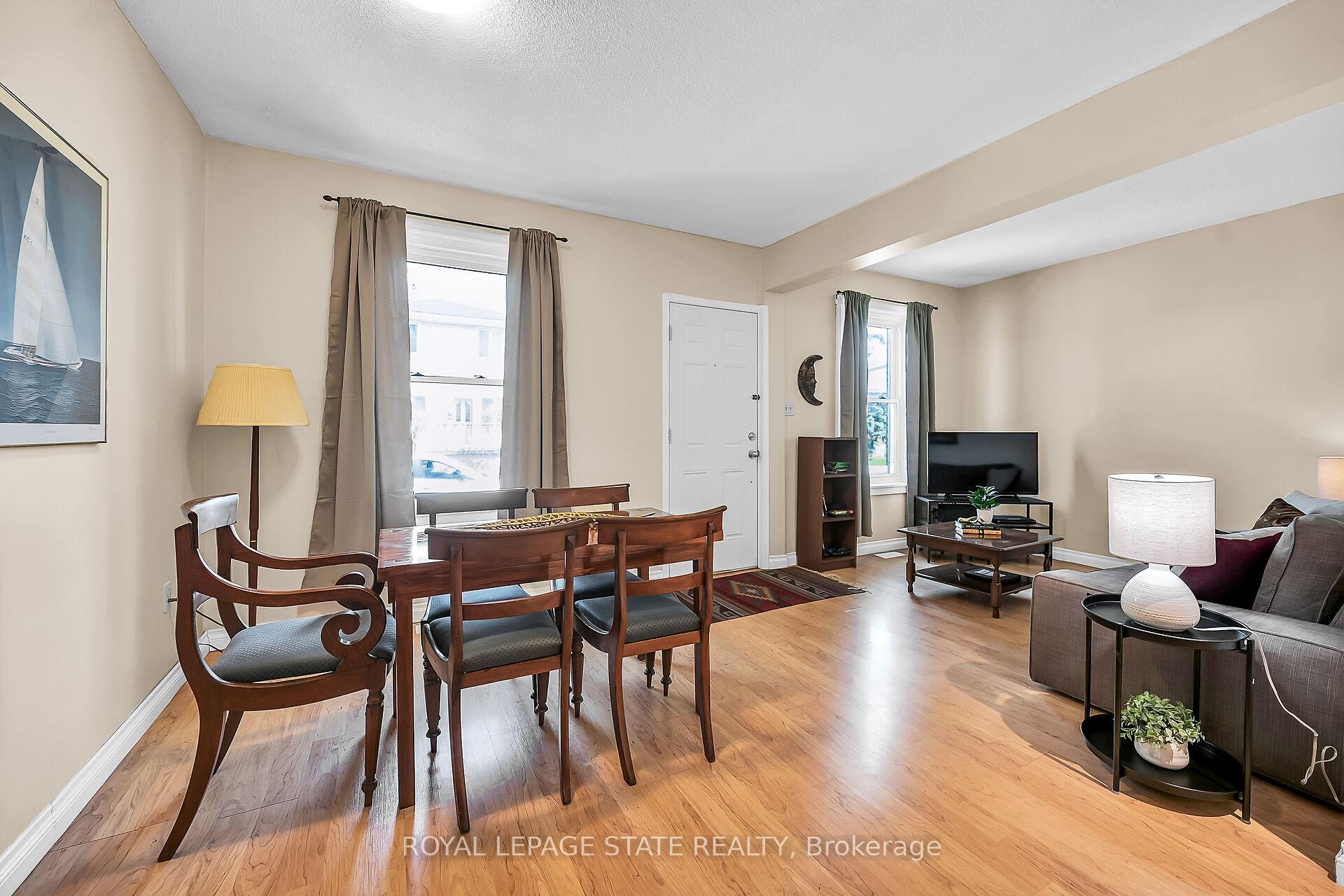 Photo 4 of 42 East 27th Street, Hamilton, Eastmount — HOMEH