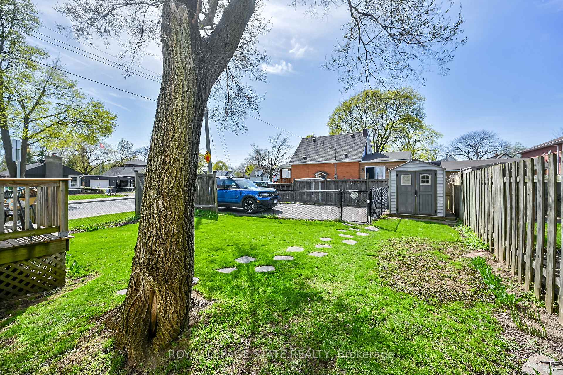 Photo 37 of 42 East 27th Street, Hamilton, Eastmount — HOMEH