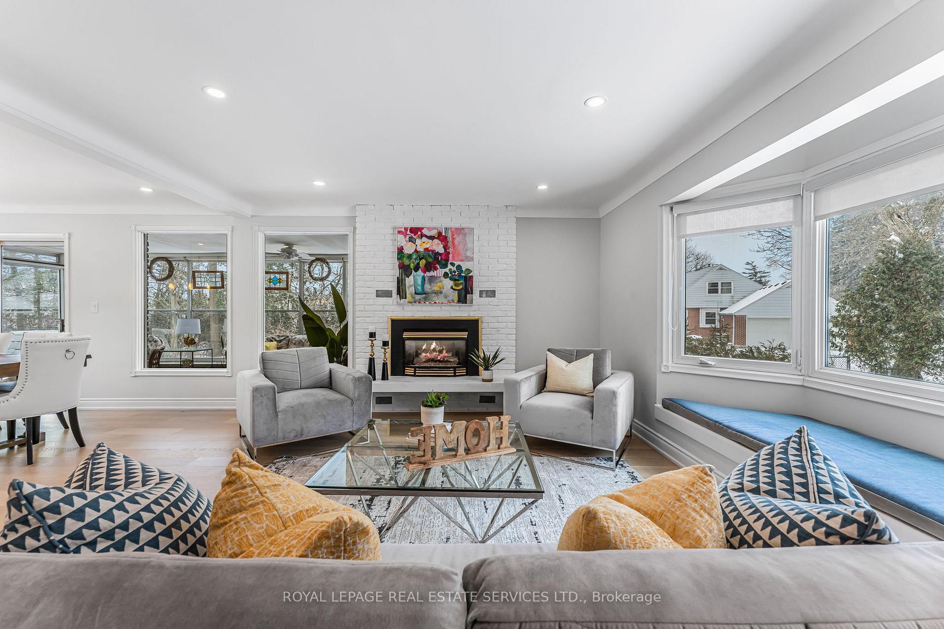 Photo 10 of 155 Main Street S, Hamilton, Waterdown — HOMEH