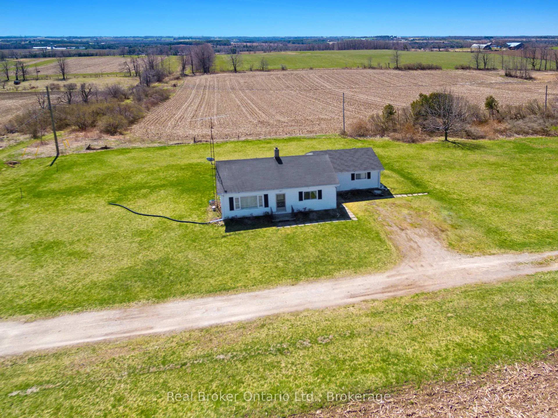 Photo 2 of 9354 15th Side Road, Erin, Rural Erin — HOMEH