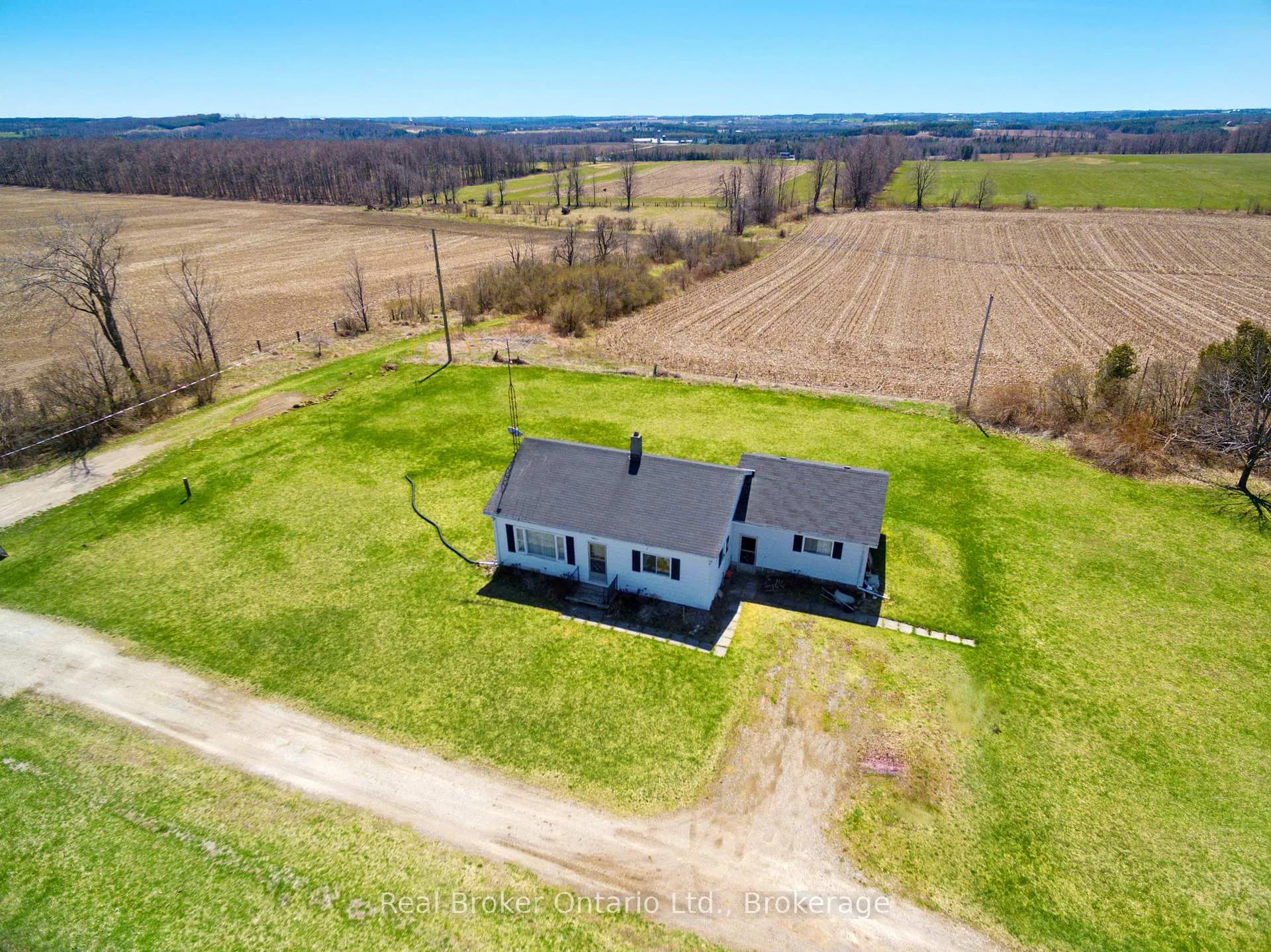 Photo 32 of 9354 15th Side Road, Erin, Rural Erin — HOMEH