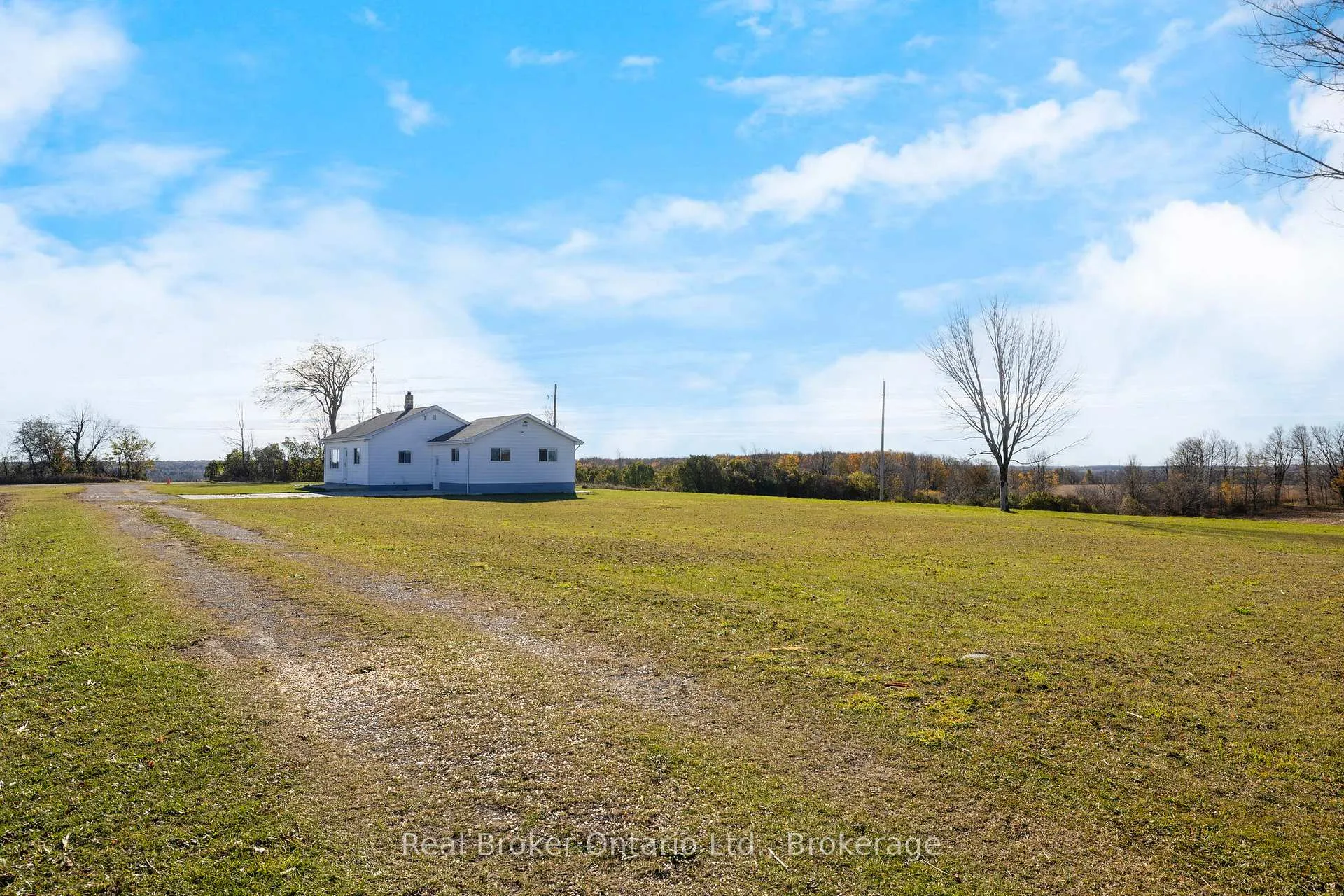 Photo 35 of 9354 15th Side Road, Erin, Rural Erin — HOMEH