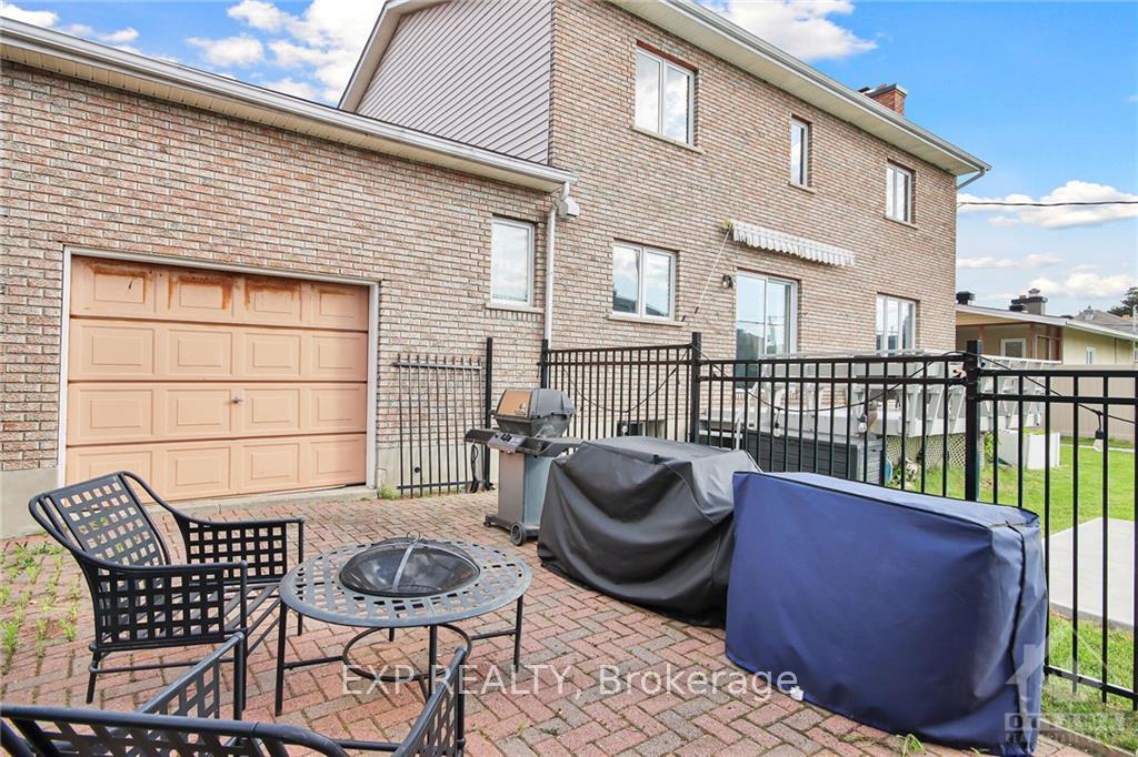 Photo 28 of 45 Sunnycrest Drive, Ottawa, City View/Skyline/Fisher Heights/Parkwood Hills — HOMEH