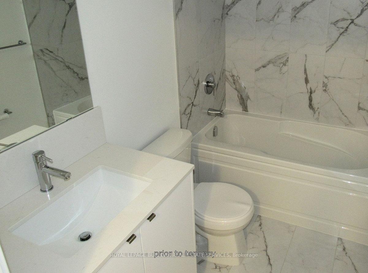 Photo 18 of Unit A303, 3210 Dakota Common, Burlington, Alton — HOMEH