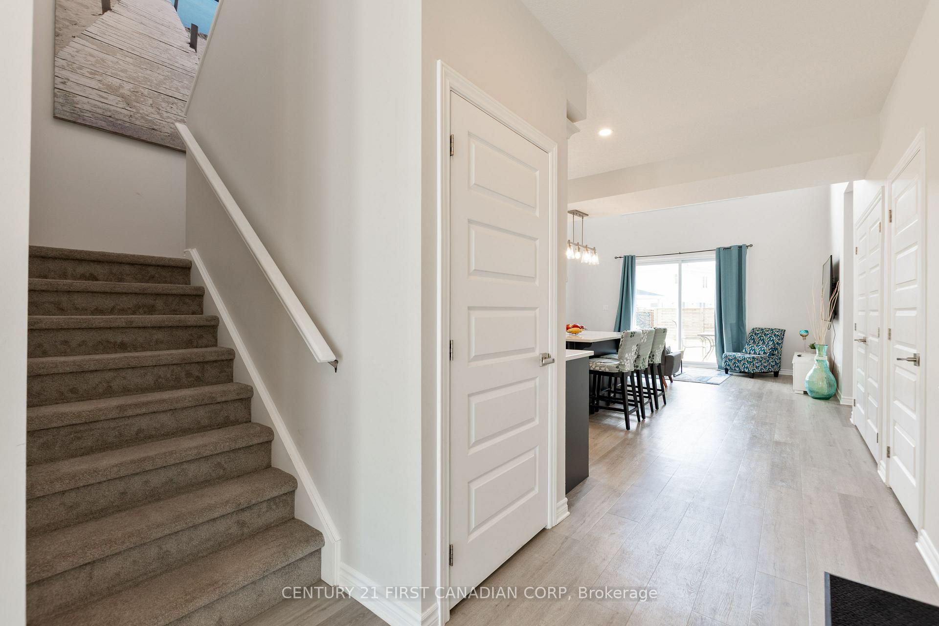 Photo 4 of 116 Sandcastle Key, Central Elgin, Rural Central Elgin — HOMEH