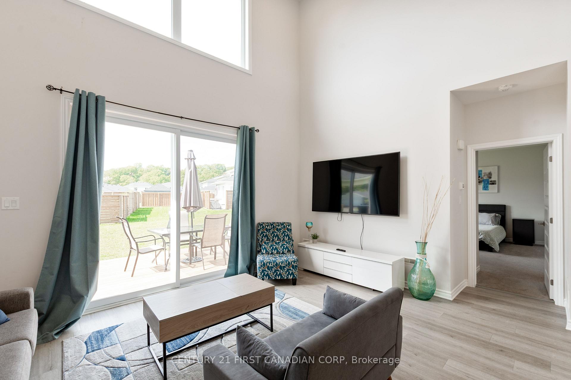 Photo 10 of 116 Sandcastle Key, Central Elgin, Rural Central Elgin — HOMEH