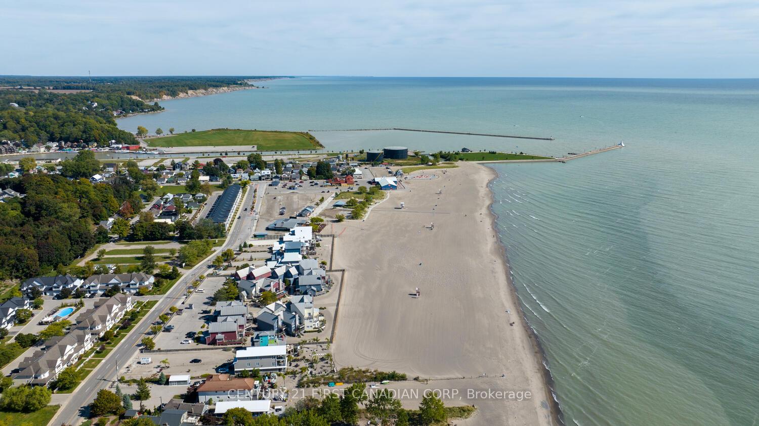 Photo 29 of 116 Sandcastle Key, Central Elgin, Rural Central Elgin — HOMEH