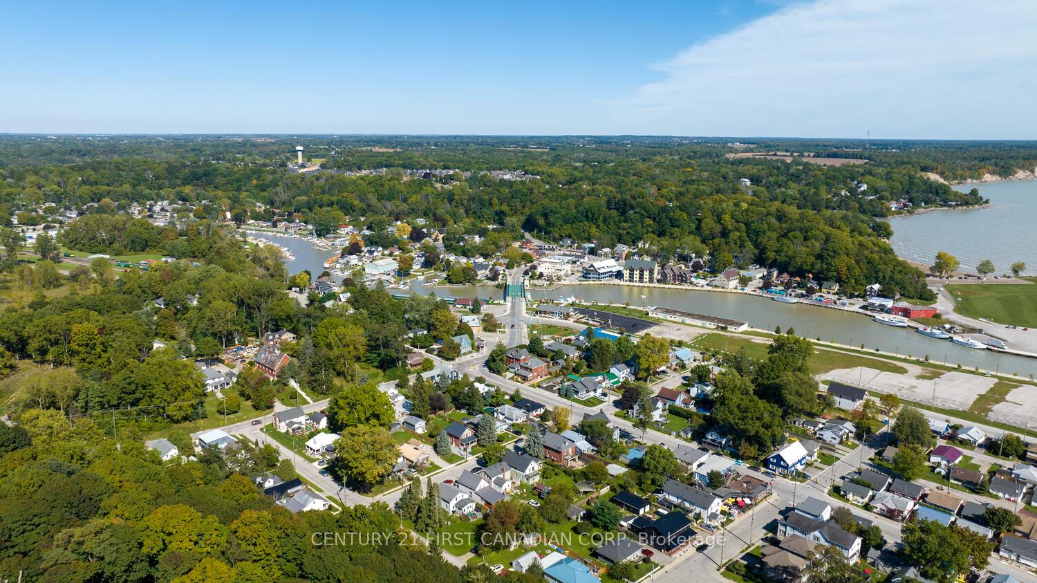 Photo 26 of 116 Sandcastle Key, Central Elgin, Rural Central Elgin — HOMEH