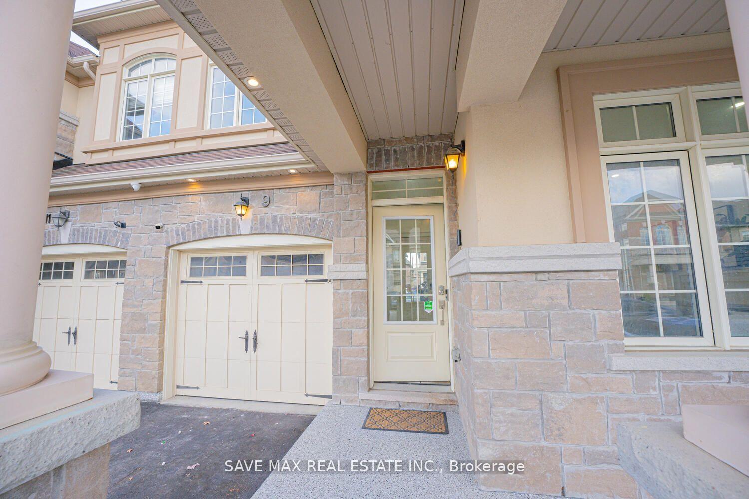 Front of 9 Villadowns Trail