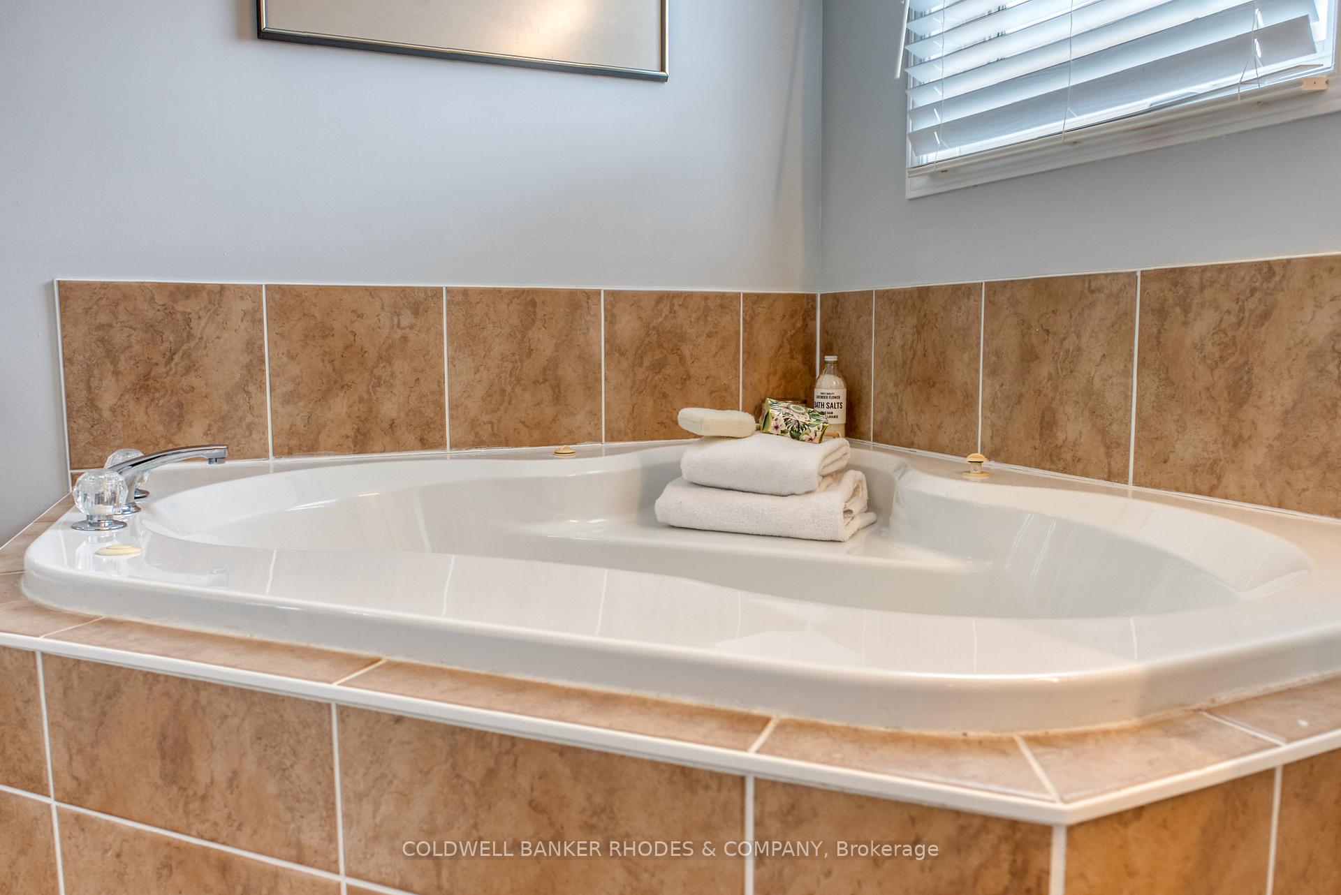 Photo 24 of 139 Abaca Way, Ottawa, Stittsville (North) — HOMEH