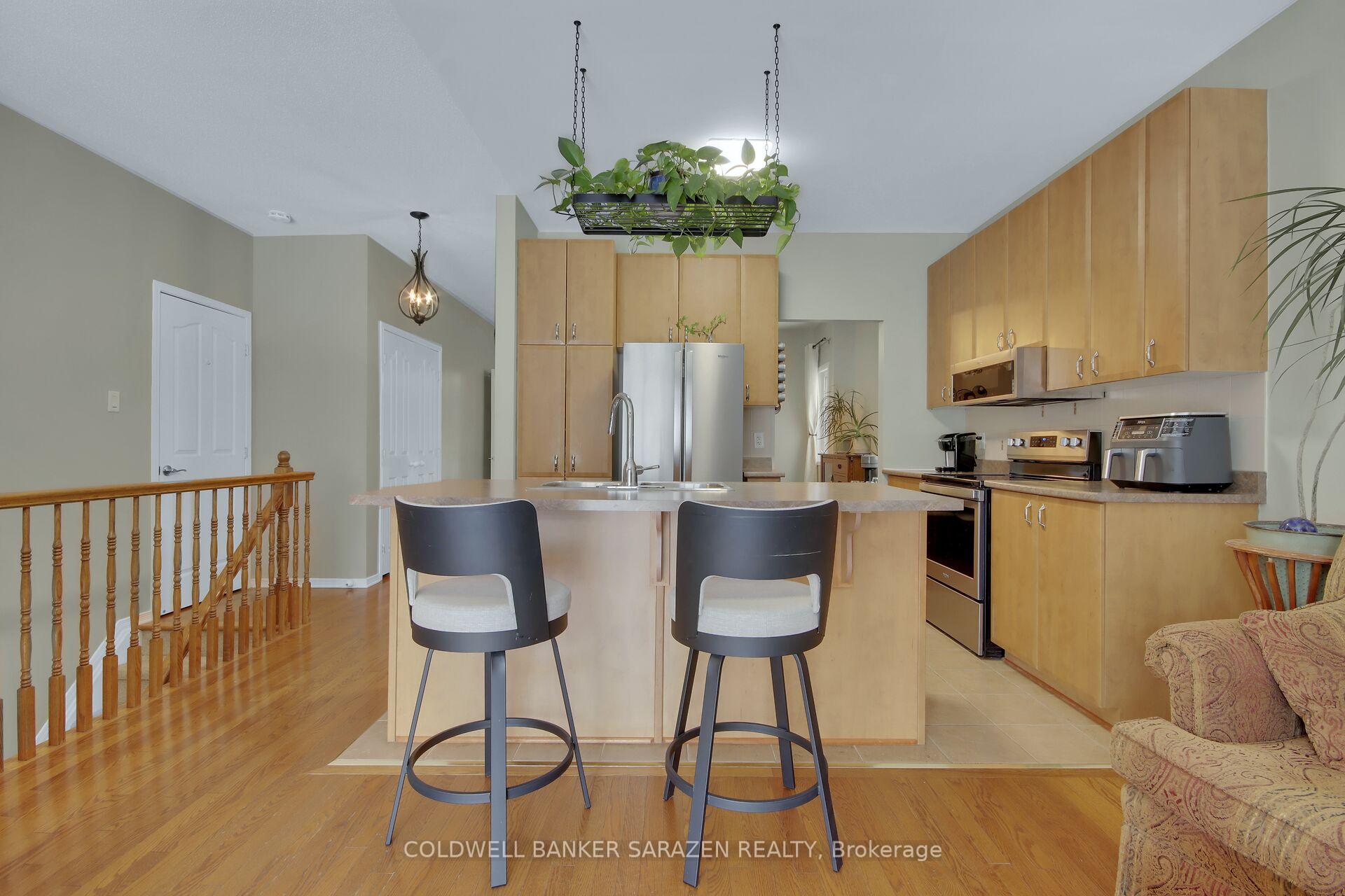 Photo 10 of 224 Allgrove Way, Ottawa, Stittsville (South) — HOMEH