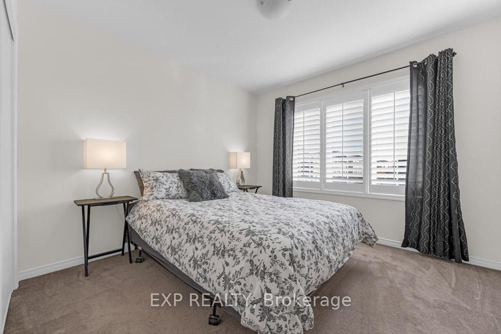 Photo 19 of 182 Binhaven Boulevard, Hamilton, Binbrook — HOMEH