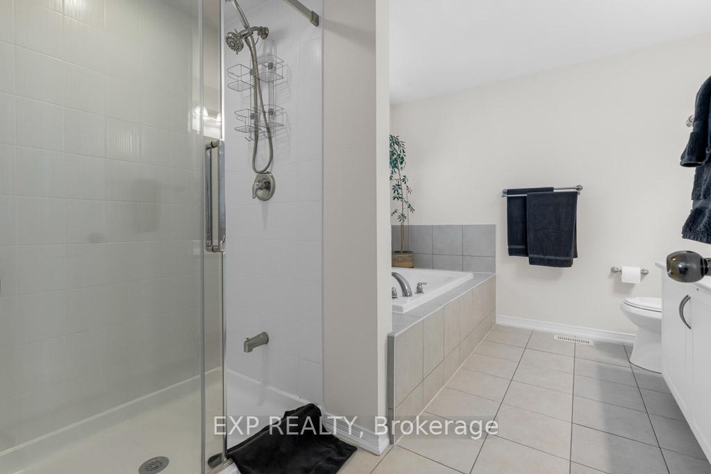 Photo 27 of 182 Binhaven Boulevard, Hamilton, Binbrook — HOMEH