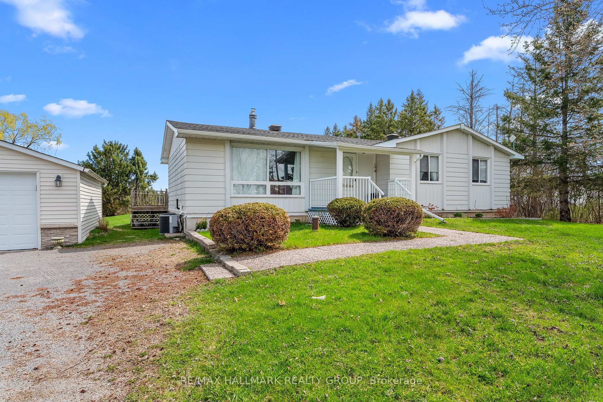 Photo 8 of 3756 Dunrobin Road, Ottawa, Dunrobin Shores — HOMEH