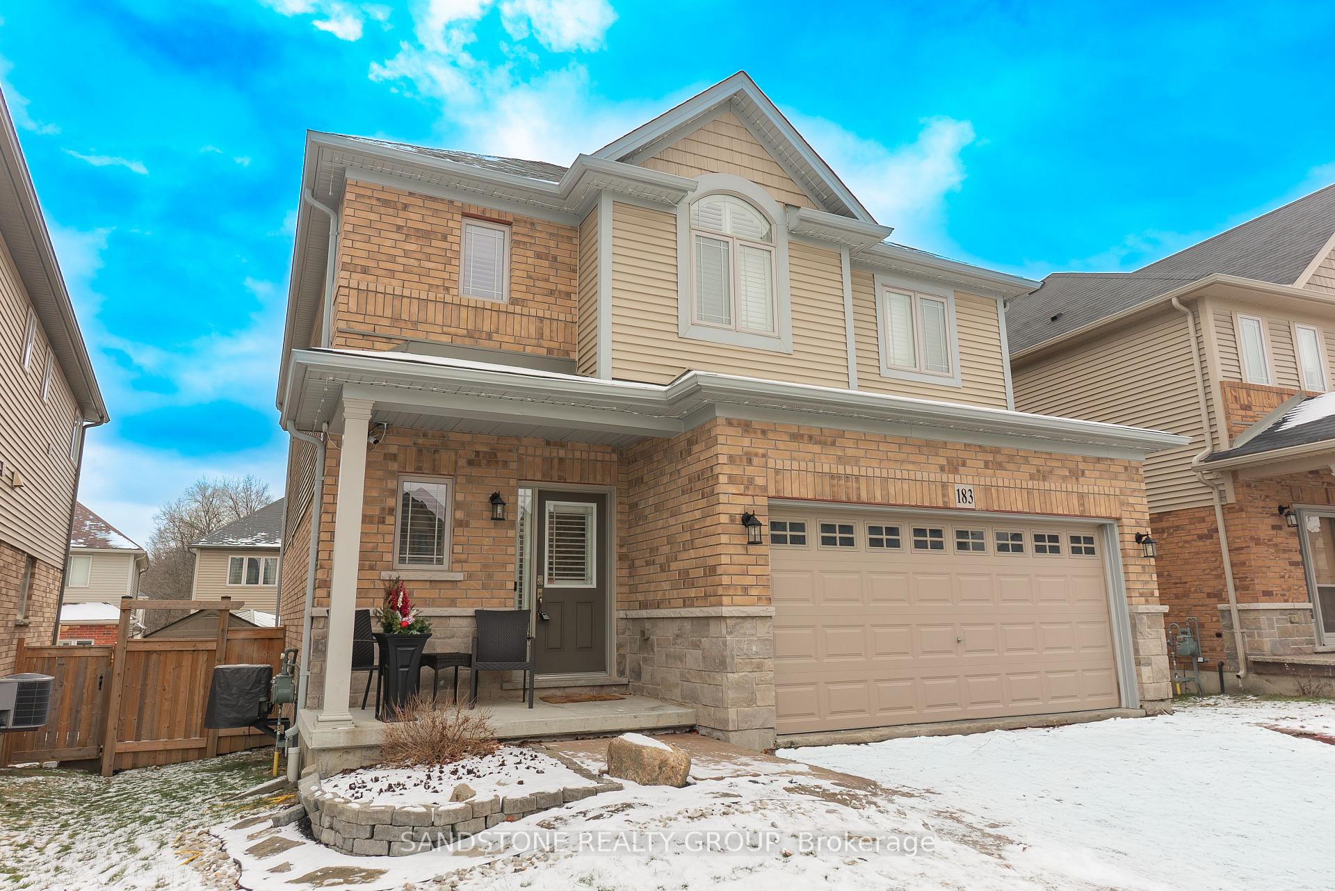 Photo 2 of 183 Pumpkin Pass, Hamilton, Binbrook — HOMEH