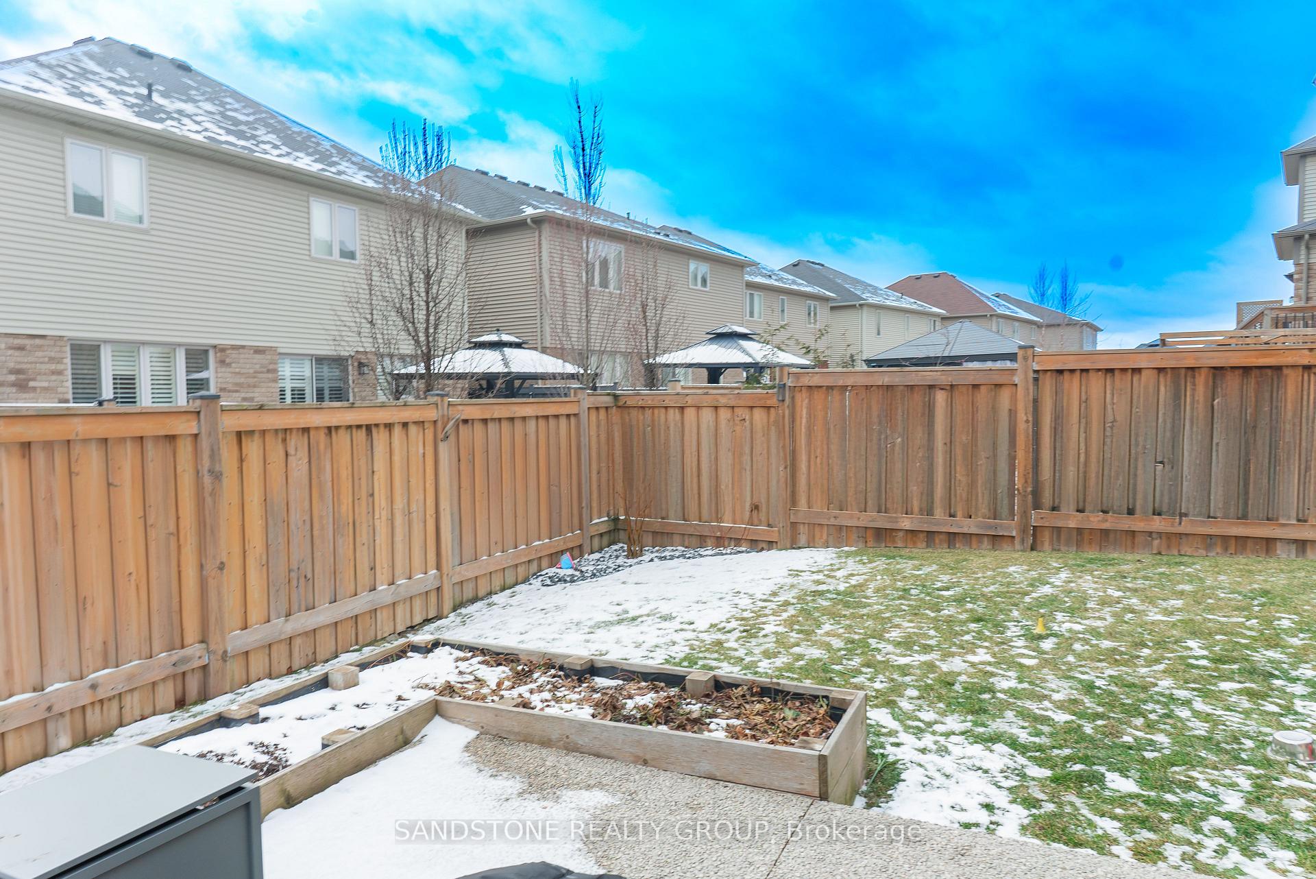 Photo 38 of 183 Pumpkin Pass, Hamilton, Binbrook — HOMEH