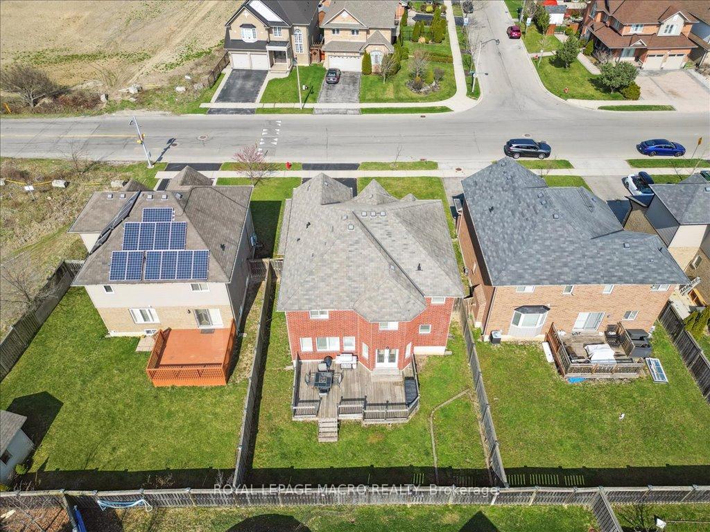 Photo 8 of 157 Fletcher Road, Hamilton, Rural Glanbrook — HOMEH