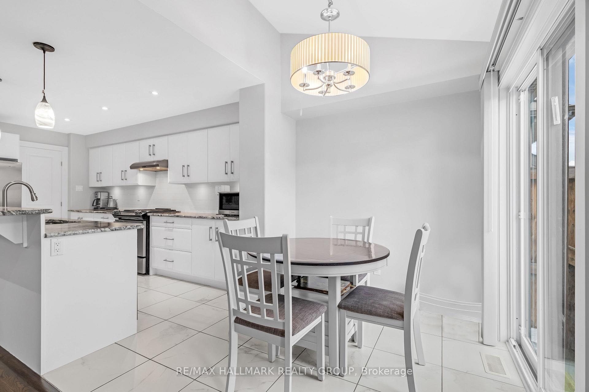 Photo 7 of 128 Woodhurst Crescent, Ottawa, Stittsville (South) — HOMEH