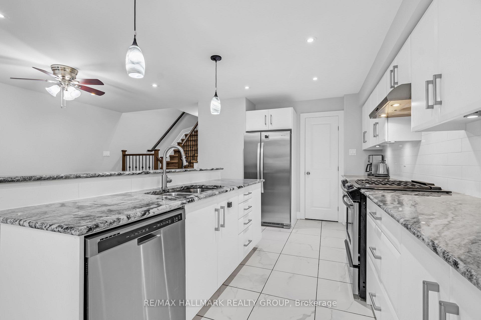 Photo 12 of 128 Woodhurst Crescent, Ottawa, Stittsville (South) — HOMEH