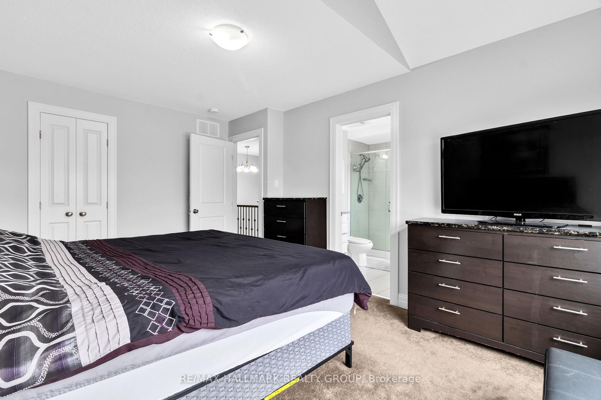 Photo 15 of 128 Woodhurst Crescent, Ottawa, Stittsville (South) — HOMEH