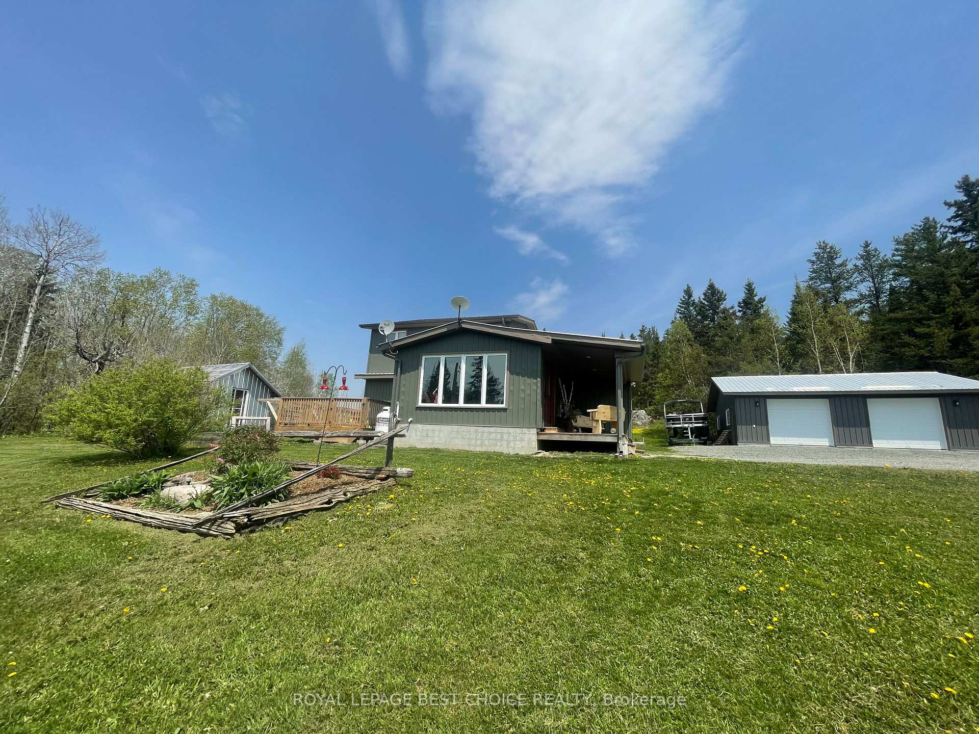 Photo 1 of 468505 5 Road, Englehart, Central Timiskaming — HOMEH