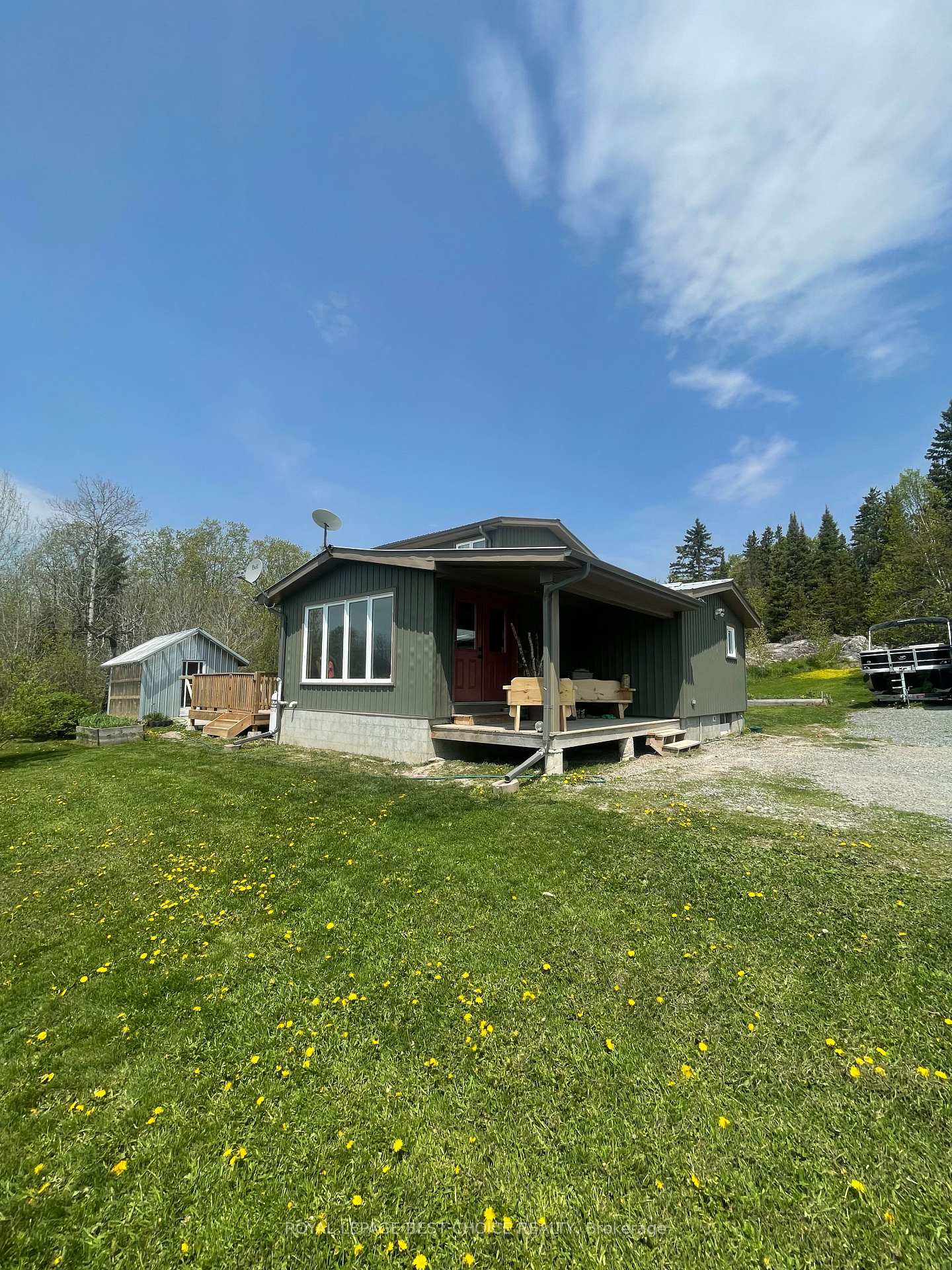 Photo 2 of 468505 5 Road, Englehart, Central Timiskaming — HOMEH