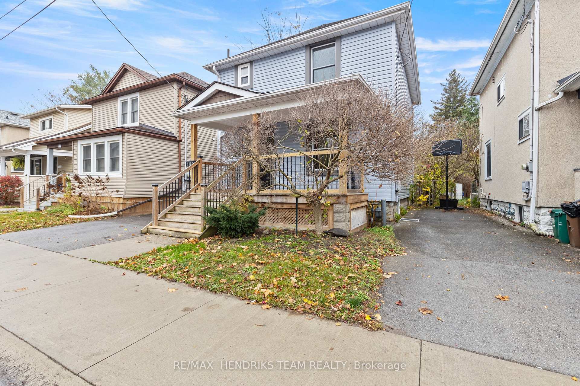 Photo 20 of 102 Lowell Avenue, St. Catharines, Downtown — HOMEH