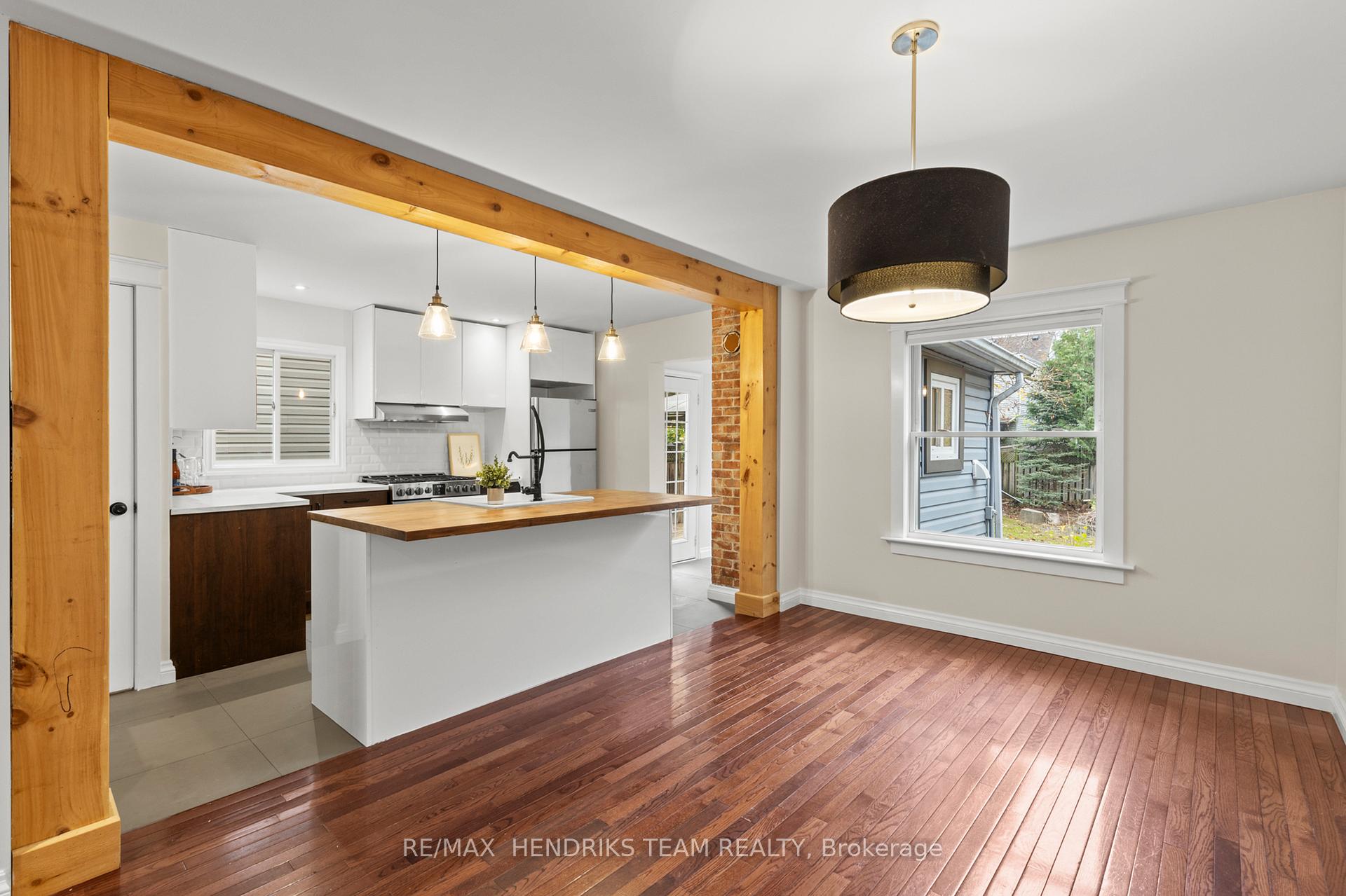 Photo 22 of 102 Lowell Avenue, St. Catharines, Downtown — HOMEH