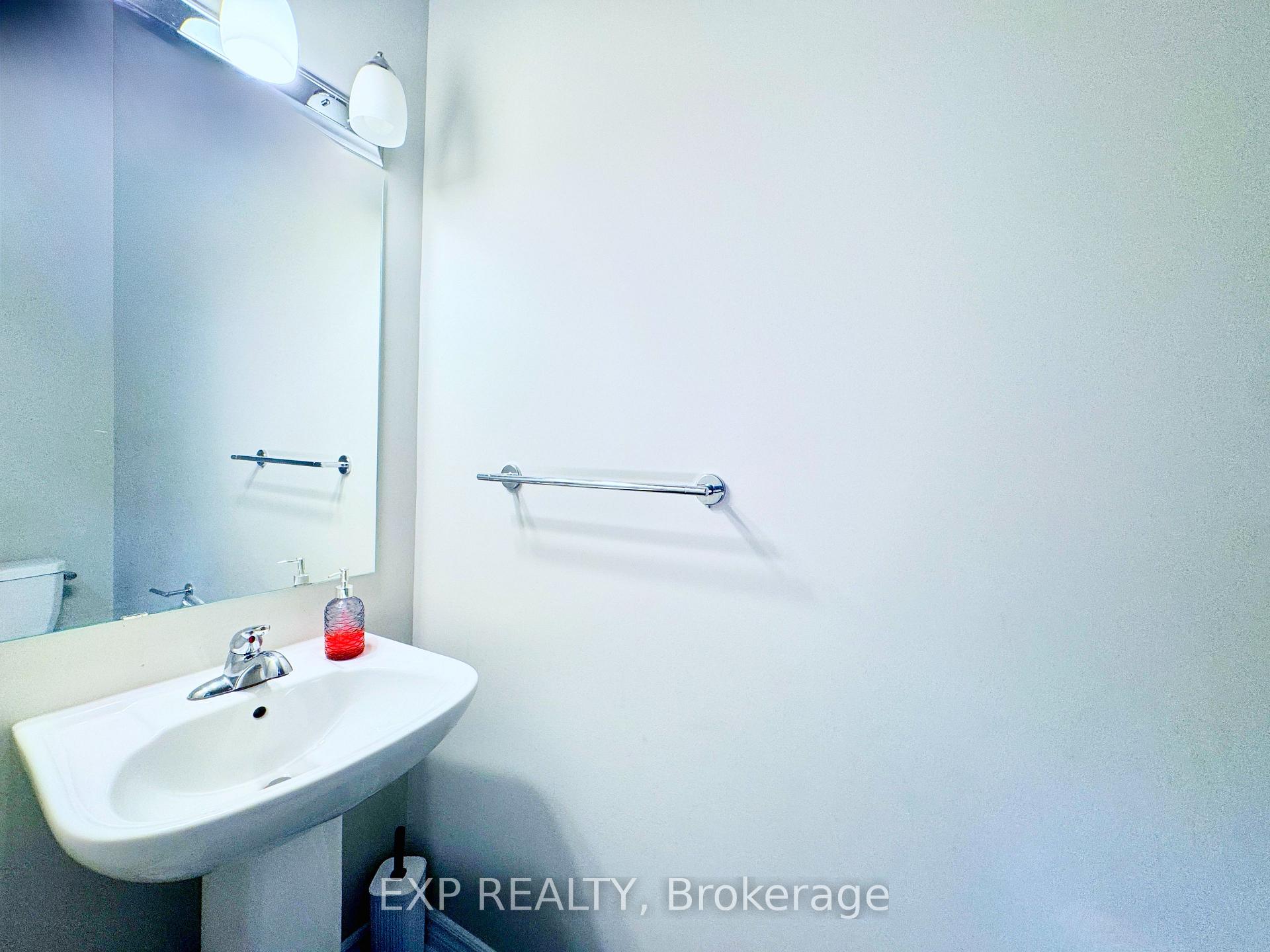 Photo 5 of 534 Muscari Street, Ottawa, Blossom Park/Kemp Park/Findlay Creek — HOMEH