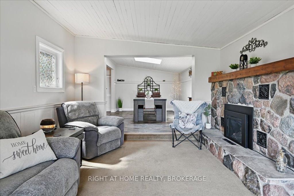 Photo 9 of 31 Taylor Crescent, Hamilton, Greensville — HOMEH