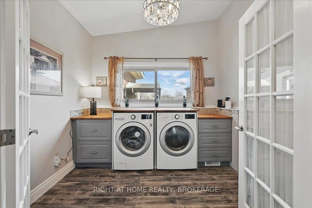 Photo 31 of 31 Taylor Crescent, Hamilton, Greensville — HOMEH