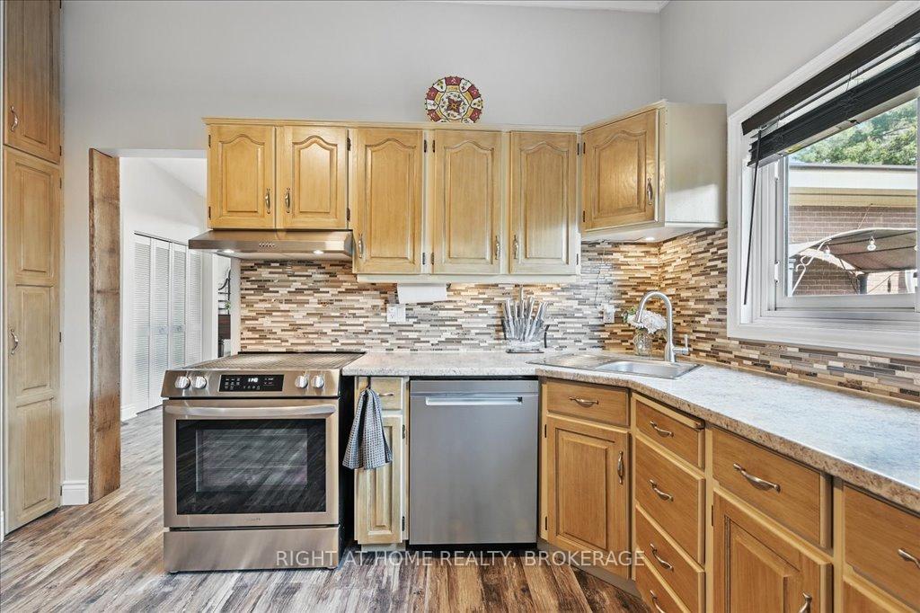 Photo 33 of 31 Taylor Crescent, Hamilton, Greensville — HOMEH