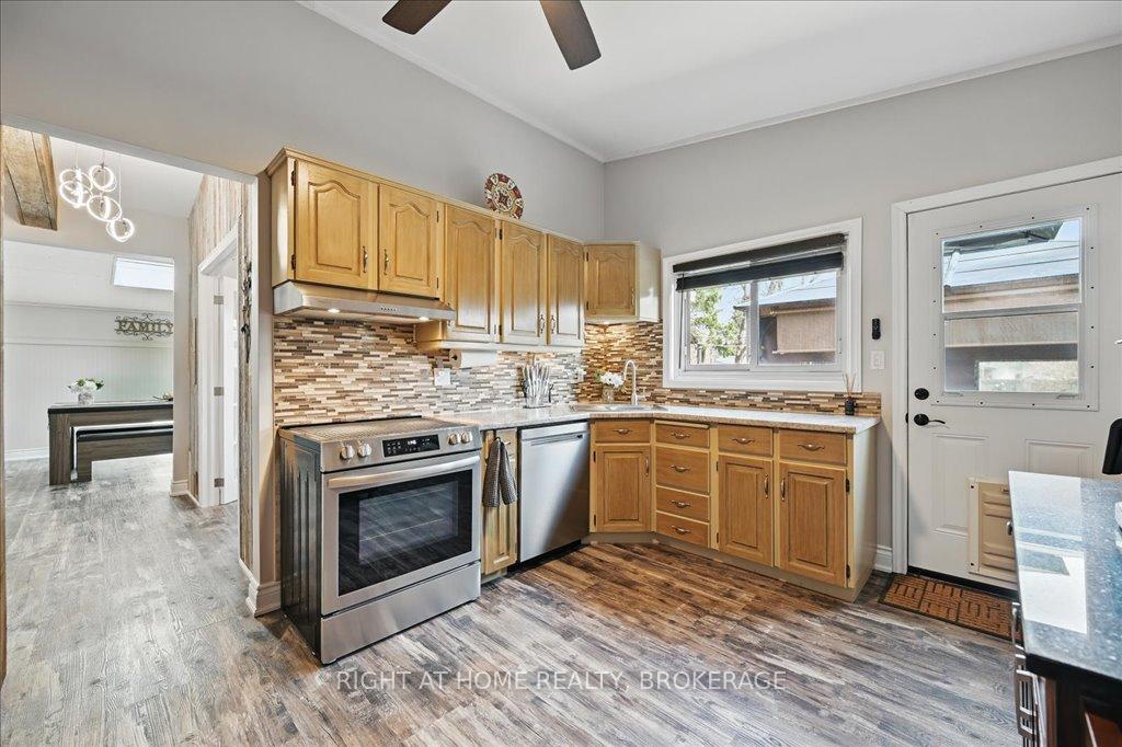 Photo 34 of 31 Taylor Crescent, Hamilton, Greensville — HOMEH
