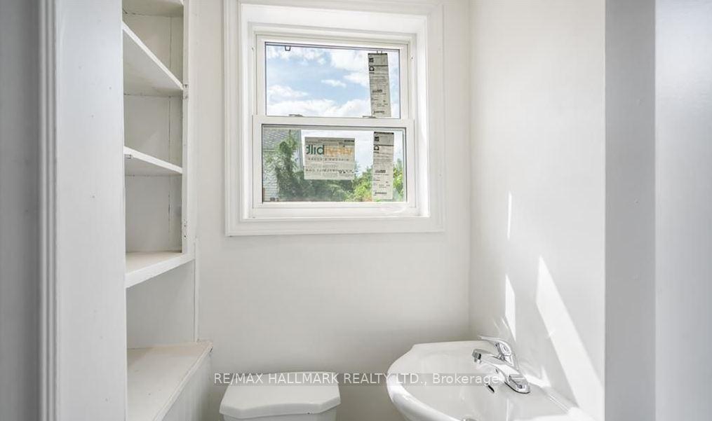 Photo 18 of 1 Tasker Street, St. Catharines, E. Chester — HOMEH