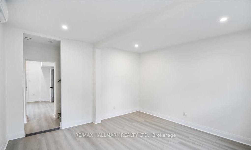 Photo 20 of 1 Tasker Street, St. Catharines, E. Chester — HOMEH