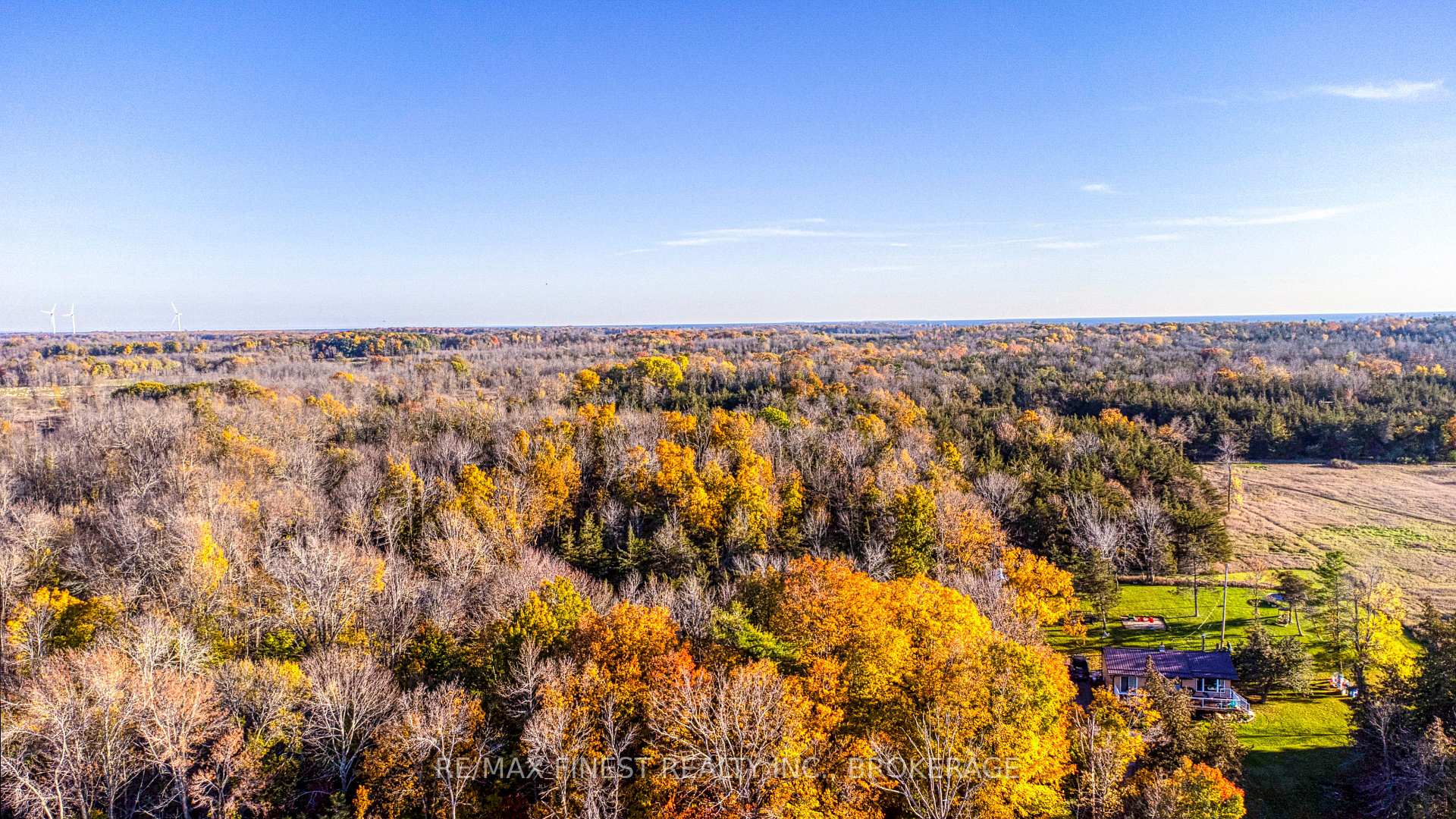 Photo 5 of 14100 Front Road, Frontenac Islands, The Islands — HOMEH